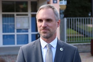 Hřib nespáchal přestupek v případu odměn v PRE Holding, rozhodl úřad - Seznam Zprávy