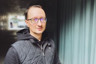 Hororový Karika: Když od děsivých věcí odvracíte zrak, stáváte se křehčími - Seznam Zprávy