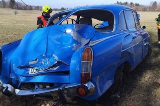 Na Jindřichohradecku havarovala Tatra 603. Škoda půjde do stovek tisíc - Novinky