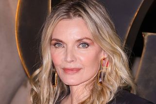Michelle Pfeiffer oslnila Paříž: Proč je považována za nejdokonalejší tvář Hollywoodu
