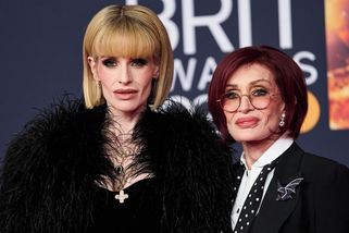 Kelly Osbourne ukázala malého synka a fanoušci šílí. Vypadá úplně jak jeho děda Ozzy! - Super.cz