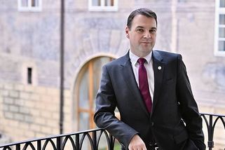 Macinkův projev o Ukrajině chválí opozice i Hrad, stoupenci ho ale kritizují