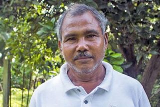 Skutečný „Muž, který sázel stromy“: Ind vytvořil vlastníma rukama les větší než Central Park - Médium.cz