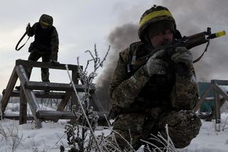 Ukrajina útočí na citlivá místa. Rusko to stojí peníze i čas - Seznam Zprávy