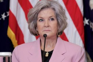 Šéfka Trumpovy kanceláře má rakovinu - Novinky