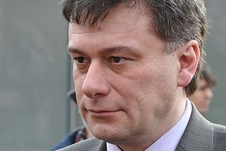 Exministr Blažek chce ženy učit rozpoznat „hňupy“ aneb Můžete si za to samy - Médium.cz