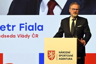 Jsme připraveni jednat o startu Tour, potvrdil Fiala. Mluvil také o spolupořádání fotbalového Eura v Česku - Sport.cz