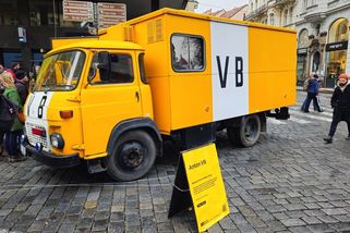 Komunistické vězení za tanec: Rozlučka před vojnou v rytmu rock’n’rollu skončila zatýkáním - Médium.cz