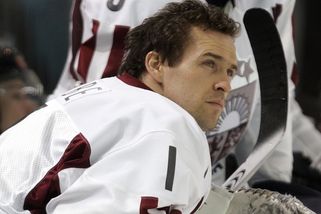 Legendární gólman chce vrátit medaile ze sovětské éry. V Rusku mu nadávají do prasat - Sport.cz