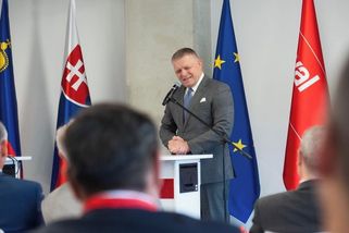 Slovensko omezuje prodej nafty, pro cizince bude dražší - Novinky