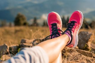 Chůzí se dá zhubnout, ale musíte to dělat úplně jinak než doteď. Hlavně mnohem rychleji