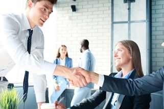 Práce pro duchy. Firmy obelhávají zájemce, aby levně získaly osobní údaje - Seznam Zprávy