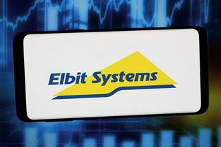 Terč žhářského útoku v Pardubicích: Elbit Systems je největší izraelská zbrojovka - Novinky
