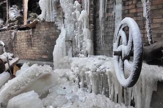 Terčem útoku 220krát. Ukrajina zveřejnila záběry elektráren DTEK před válkou a teď - Novinky