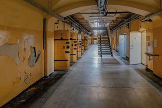 Kolik nás stojí živit vězně? Jsou to desítky milionů za jediný den - Médium.cz