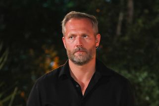 Vytočený Ondřej Novotný ztratil nervy. Na kmenové radě drsně seřval Hrdiny a zastal se vyřazené Terezy