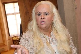 „Ty věci moc nesedí a Ornella je zvláštní člověk, který hodně lže,“ říká Monika Binias o své dceři