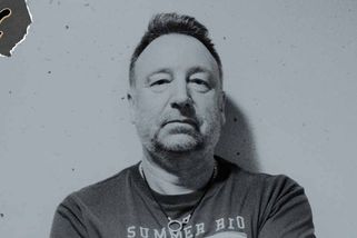 Legendární basák Peter Hook: Pojďte hrát Joy Division a New Order, parchanti! | Headliner