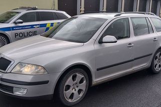 Nedbali zákazů řízení, policisté jim na dálnicích zabavili auta. Jeden řidič skončil ve vězení - Novinky