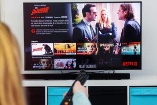 Láska k seriálům se prodraží. Kolik stojí streamovací služby v Česku - Seznam Zprávy