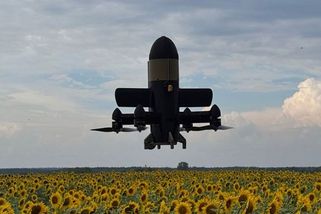 Televize Fox News vychvalovala americkou AI bojující s Íránem, ukazovala útok ukrajinského dronu - Novinky