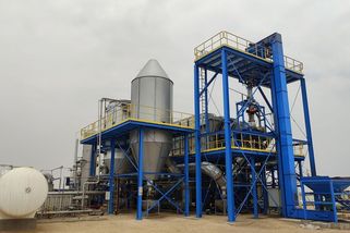 Evropa chce udržet těžký průmysl drcený povolenkami. Síkela sází na pomoc Afriky - Novinky