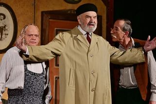 Svěrák je ikonou. Oslavu devadesátin přenáší skoro dvě stovky kin