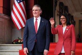 Zlato, agenti CIA a zkrocený buldok. Jak si Trump podmanil nepřátelský režim - Seznam Zprávy