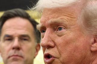 „Zbabělci,“ nadává Trump na NATO. Šéf aliance ale ohledně Íránu nečekaně otočil