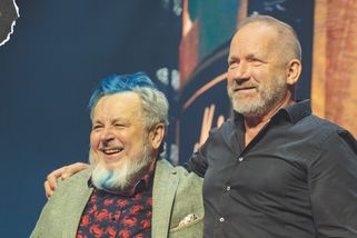 První ukázka z nové desky Michala Pavlíčka. S Kollerem utahují šrouby a obejdou se i bez sól | Headliner