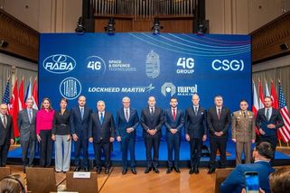 Cash Only: Jak se Michal Strnad potkal u Viktora Orbána s Karlem Havlíčkem - Seznam Zprávy