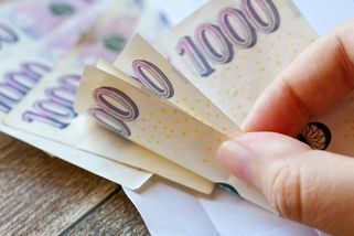 Přišli a dvakrát vybrali účet. Banka mění pravidla, začne klienty varovat - Seznam Zprávy