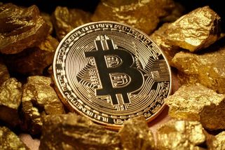 Bitcoin padl pod 65 tisíc dolarů, jeho návrat již řídí velcí hráči