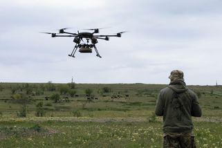 Ruský gubernátor hlásí nový útok na přístav Usť-Luga v Baltském moři - Seznam Zprávy