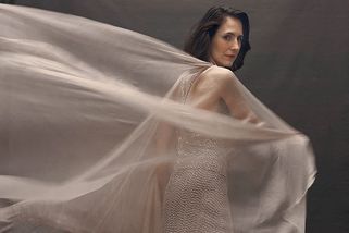 Šaty české značky Leeda zazářily na Oscarech i cenách BAFTA