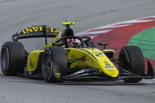 Staněk se v Maďarsku pokusí obhájit vítězství ve formuli 2 - Sport.cz