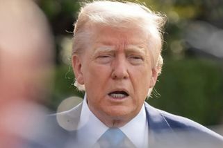 Írán má dalších 10 dní, oznámil Trump. Odložil plánované útoky na íránské elektrárny - Echo24.cz