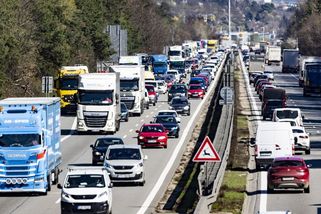 Babiš a Kupka se přou o dopravu. Chybějící peníze má najít nová vláda - Seznam Zprávy