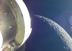 Závod o Měsíc vrcholí