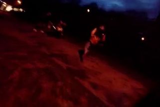 Měl u sebe pervitin a vyhýbal se vězení, zásah policejním taserem natočila kamera - Novinky