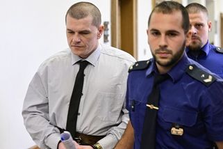 Nevidomého muže shodil do rozvodněné Jizery. Soud mu potvrdil 11,5 roku za vraždu - Novinky