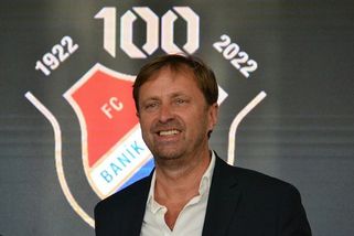 Té hysterii a poraženecké náladě nerozumím, řekl majitel Baníku a slíbil čtyři posily - Sport.cz