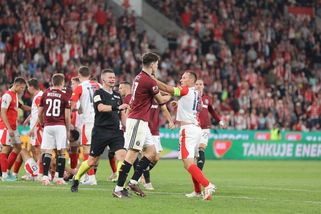 Tři důvody pro Slavii, tři pro Spartu – a jeden zápas, který patří věčnosti - Médium.cz