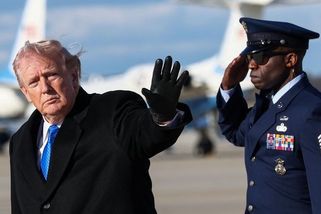 Ohromný zmatek. Jednají Američané s Íránem o míru? Raketové údery pokračují