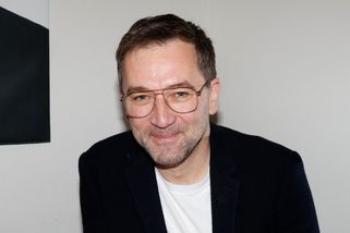 Co uniklo ze střeženého soukromí Ondřeje Sokola: Herec má 2 krásné děti a velmi mladou partnerku. Jejich vztah občas budí kontroverze