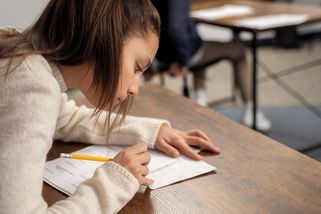 Přijímačky nanečisto: Co bude podle lektorky u ostrých přijímaček z češtiny - Médium.cz