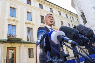 Babiš přijel na jednání s prezidentem - Novinky