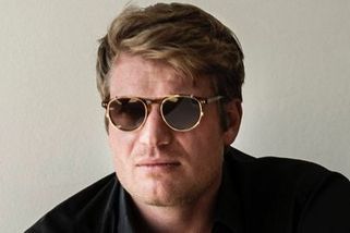 Turek dobyl Brusel. Desetině voličů se stýská po 90. letech - Médium.cz