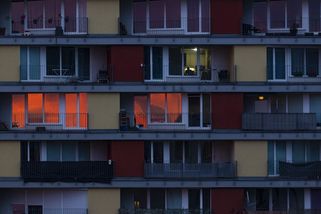 Proč se z bydlení stal nedostupný luxus? Už to není jen nezbytná potřeba - Seznam Zprávy