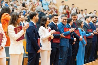 „Máš vysokou školu, tak si nestěžuj.“ S červeným diplomem počítám každou stovku v Lidlu - Médium.cz